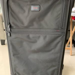 Extended intercontinental packing case